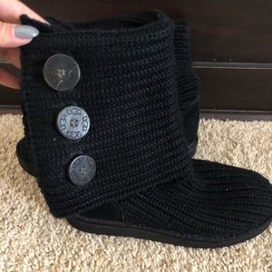UGG Classic Cardy Button Knot Boot
